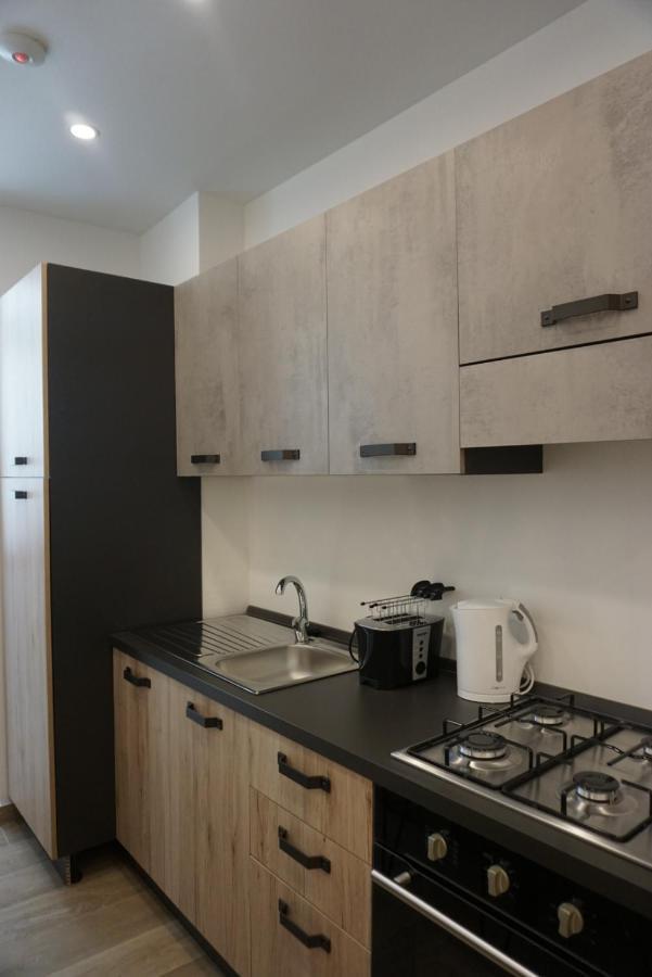 Azzisa Holidays Suite Palermo Bagian luar foto